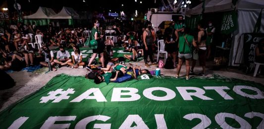 Argentina legaliza el aborto