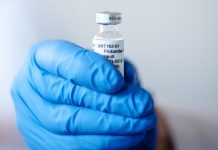BioNTech ve "bastante probable" que su vacuna responda a la nueva mutación vacuna