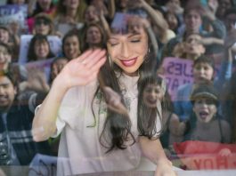 Christian Serratos da vida a Selena Quintanilla: "Ella rompió barreras" Christian Serratos.