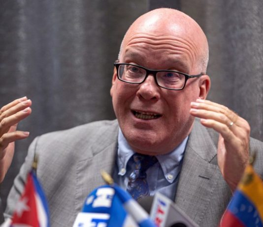 Opositores cubanos piden a la comunidad internacional cortar la "financiación al régimen" Gutiérrez-Boronat