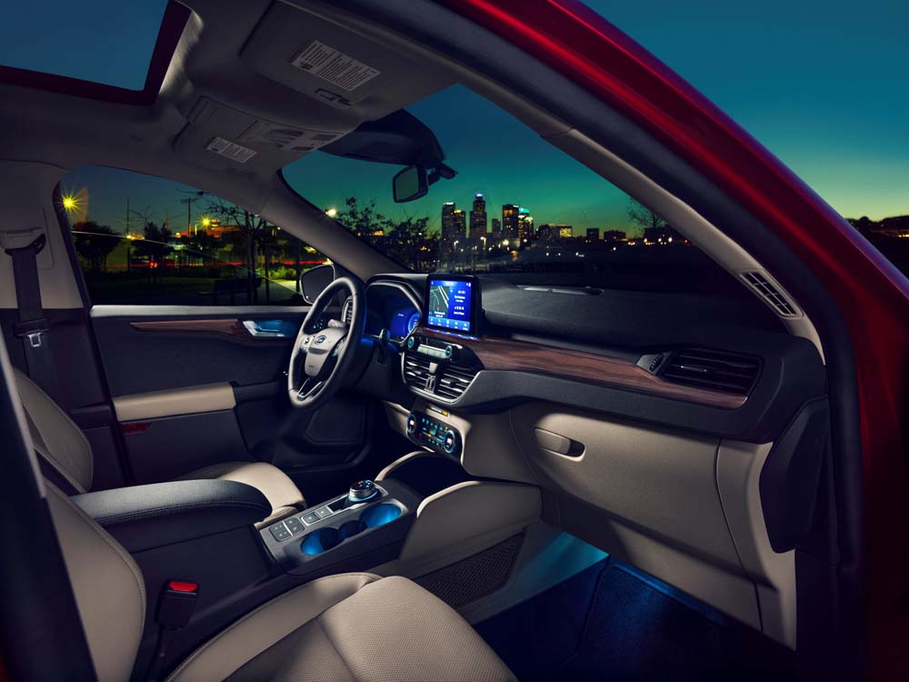 Ford Escape Titanium.