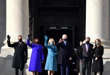 Biden y Harris llegan al Capitolio para su toma de posesión Joe Biden