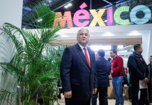 México prevé pérdidas de 782 millones de dólares por cese de vuelos de Canadá Miguel Torruco