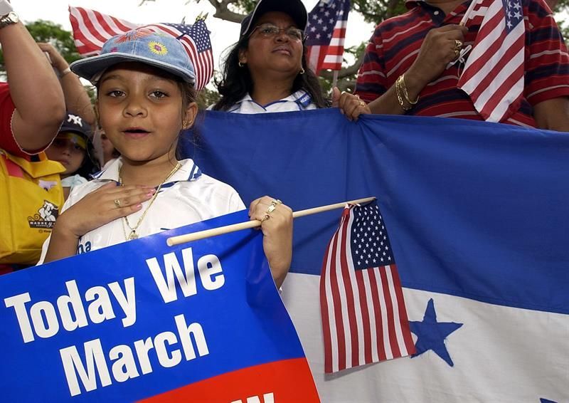 hondureños reclaman presión para votar en Honduras hondureños