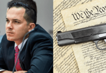 Congresista quiere hacer de Florida un "santuario" del porte de armas en EEUU Anthony Sabatini
