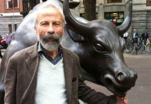 Fallece a los 80 años el escultor del toro de Wall Street, Arturo di Modica Arturo di Modica