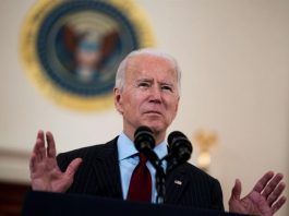Biden urge al Senado a aprobar rescate para aliviar "sufrimiento" por covid