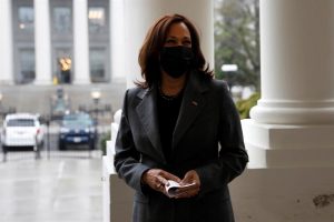  Kamala Harris 