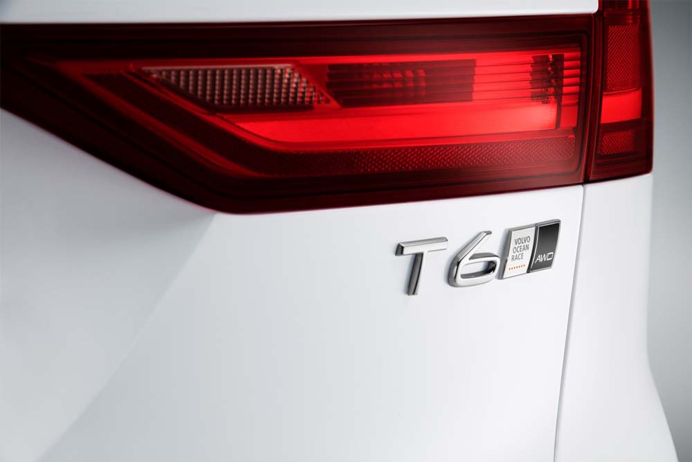 Volvo V90 T6.