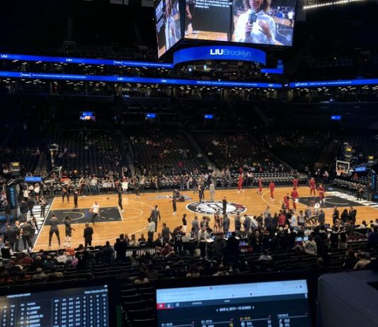 Nueva York reabrirá estadios para partidos y conciertos, con aforo limitado Brooklyn's Barclays Center