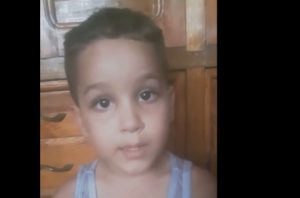 ni&ntilde;o pide a Joe Biden