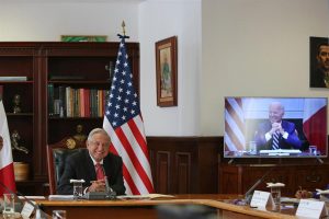 Andrés Manuel López Obrador (i) y su homólogo de Estados Unidos, Joe Biden