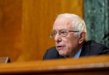 El senador Bernie Sanders apoya la nueva Constitución chilena Bernie Sanders