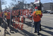 Residentes del Bronx exigen cancelar pago de la renta