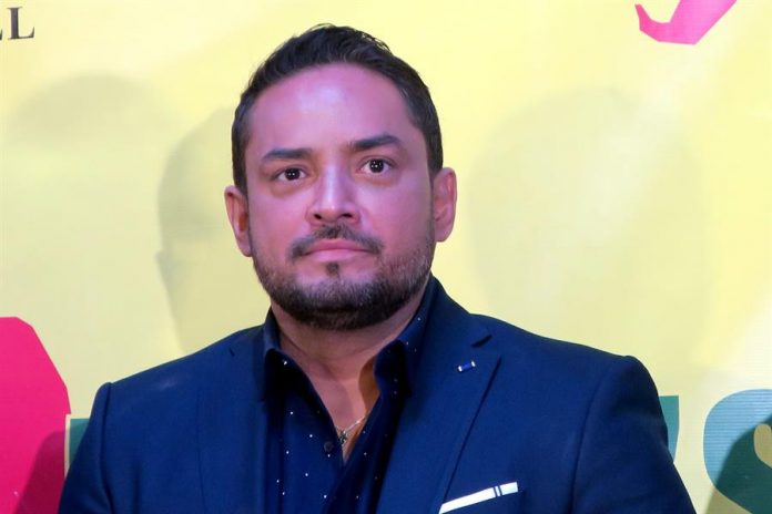 El cantante Manny Manuel es internado Manny Manuel