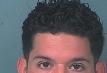 Arrestan en Florida a latino que tenía once cachorros muertos en la basura Jian Karlos Ortiz