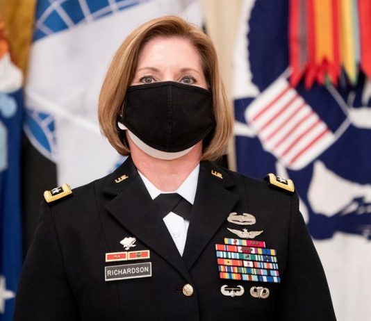 Biden nomina a Laura Richardson para liderar el Comando Sur de EE.UU. Laura Richardson