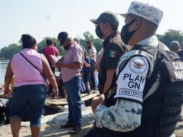México refuerza el control militar en la frontera con Guatemala