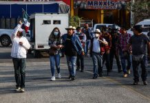 Caravana parte hacia México para apoyar a Félix Salgado Macedonio