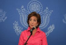 Roberta Jacobson dejará su cargo como "zar de la frontera" en la Casa Blanca Roberta Jacobson
