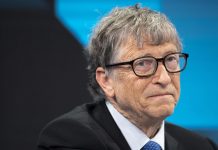 Gates dejó la junta de Microsoft tras investigación por relación con empleada Bill Gates