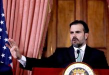 Rosselló vuelve a la política tras polémica que le llevó a dimitir Rosselló
