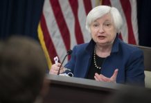 Yellen matiza sus palabras y asegura que no predice una subida de los tipos Janet Yellen