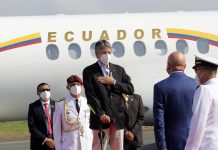 Guillermo Lasso viaja a Miami para una operación de médula espinal Guillermo Lasso