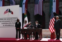 México y EE.UU. sellan un memorándum de cooperación migratoria