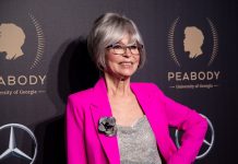 El teatro salvó la vida a actriz Rita Moreno, ganadora de un Oscar en 1961 Rita Moreno