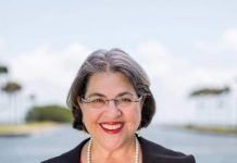 Regidora de Miami-Dade pide a Biden apoyo al "coraje y sacrificio" de cubanos