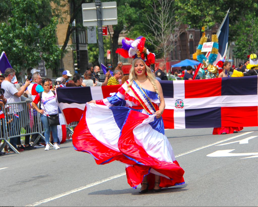MUJER DOMINICANA
