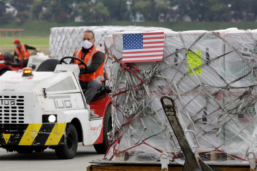 Llegan a Colombia vacunas de Moderna donadas por EE.UU (1)