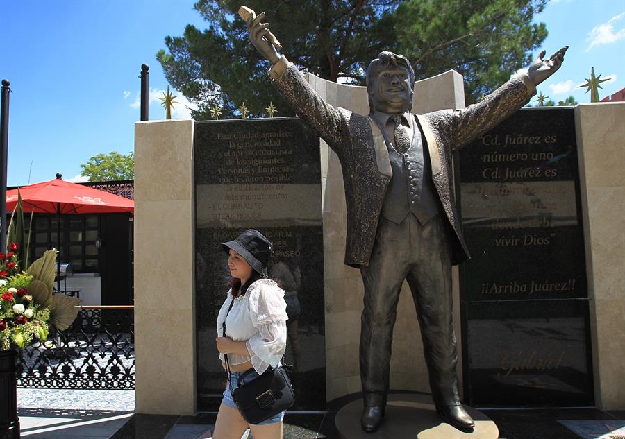 Ciudad Juárez canta a Juan Gabriel (2)