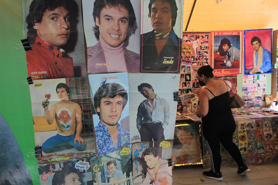 Ciudad Juárez canta a Juan Gabriel (2) Ciudad Juárez canta a Juan Gabriel (2)