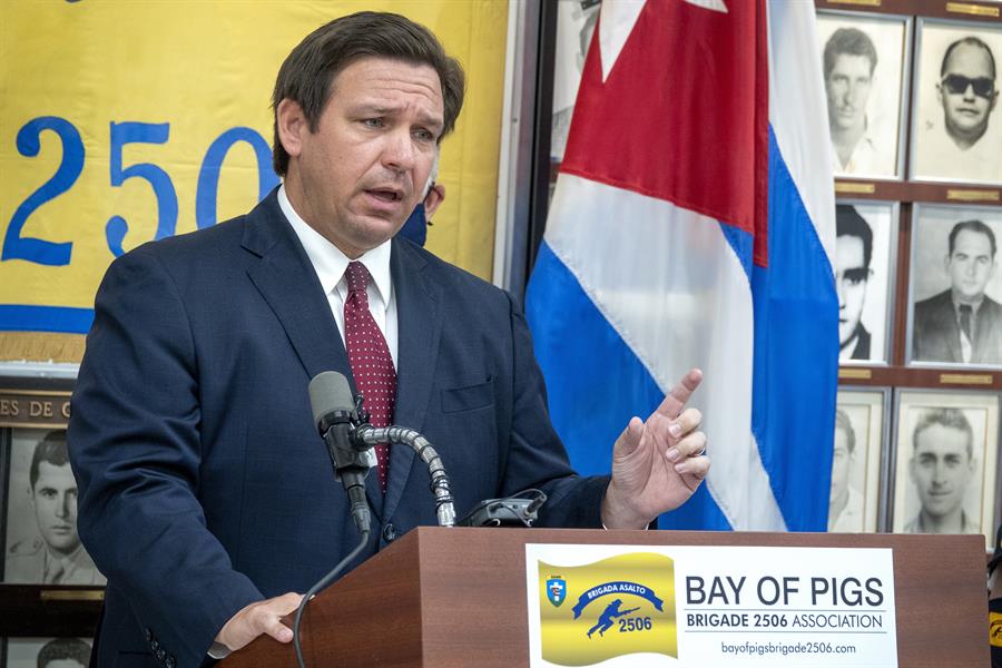 DeSantis, un gobernador antimascarillas DeSantis