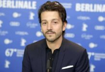 Diego Luna vive un "acercamiento hiperpersonal" a sus dudas más actuales Diego Luna