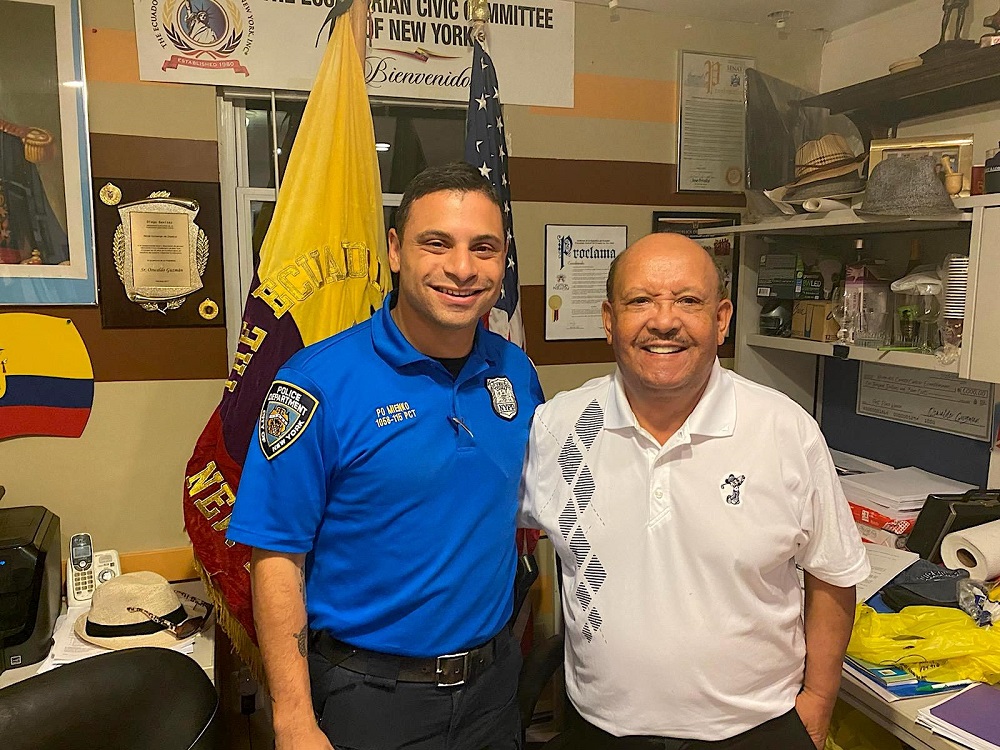 El oficial de polic&iacute;a Michael Mienko,