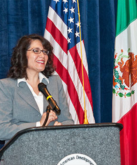 Mar&iacute;a Elena Giner