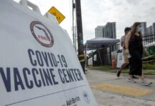 Siguen récords en Florida, mientras hospitales añaden espacio para muertos covid-19