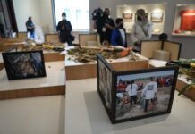 Una muestra de fotos honra a las madres que buscan a desaparecidos en México (1)