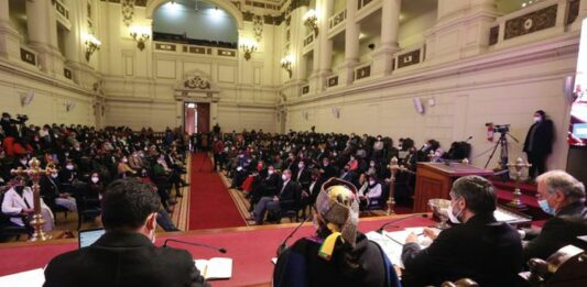 comisión constitucional
