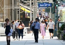 Estudio universitario revela merma de la población latina en Nueva York latinos en EE.UU.