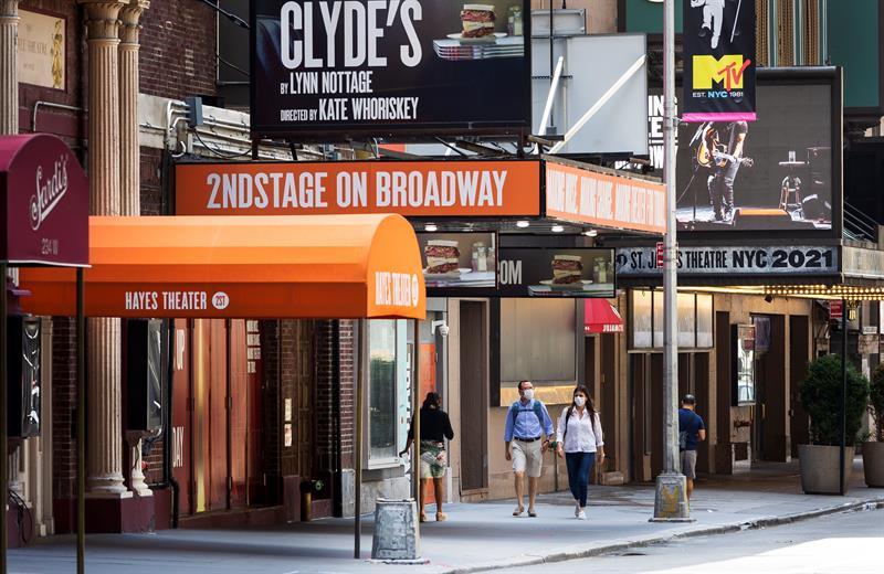 Broadway sube el telón Broadway sube el telón