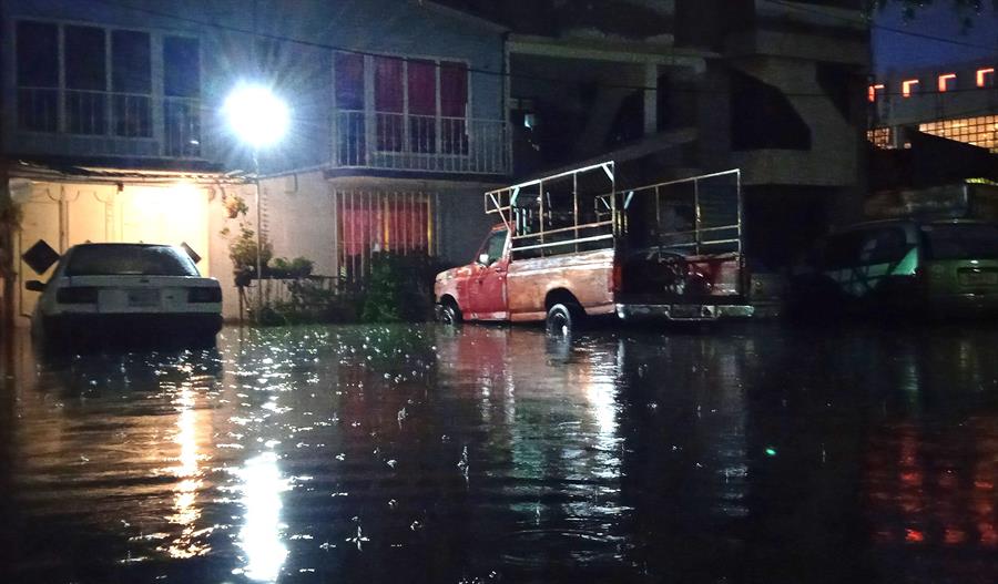 Dos muertos provoca fuerte lluvia en Mèxico inundaciones