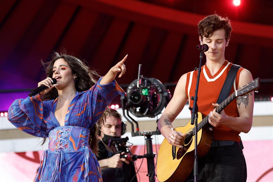 El mundo de la música se une para exigir igualdad Camila Cabello