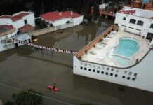 Lluvias provocan desborde de presa en central estado mexicano de Querétaro Lluvias provocan desborde de presa en central estado mexicano (1)