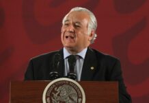 El secretario de Turismo de México, Miguel Torruco, llega a California "tocando puertas" Miguel Torruco Marqués