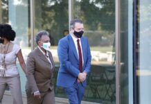 Lori Lightfoot nomina a inmigrante Pedro Martínez para encabezar escuelas Pedro Martínez