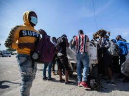 Cruce irregular en la frontera de EEUU-México se mantiene a pesar de ley antiinmigrante inmigrantes